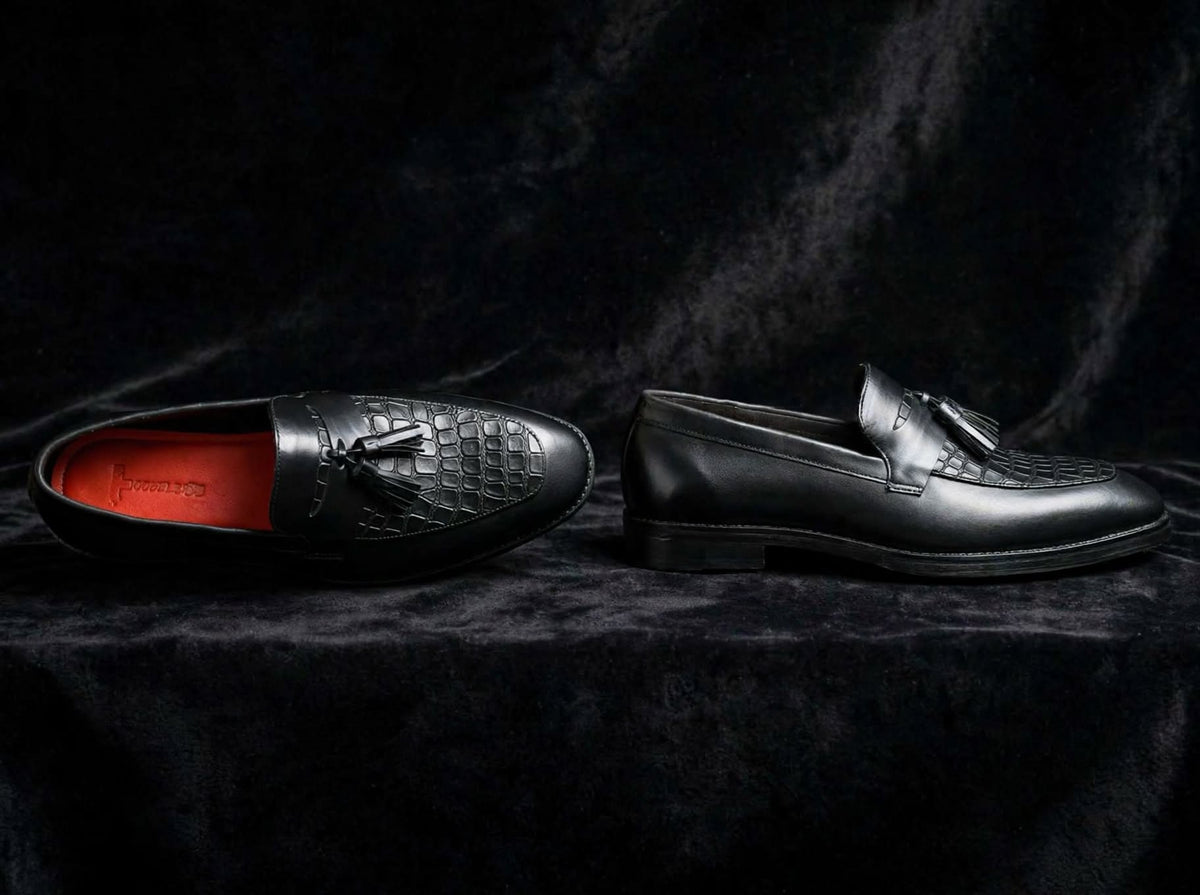 Cobbler India Black Croco Textured Loafers With Tassels