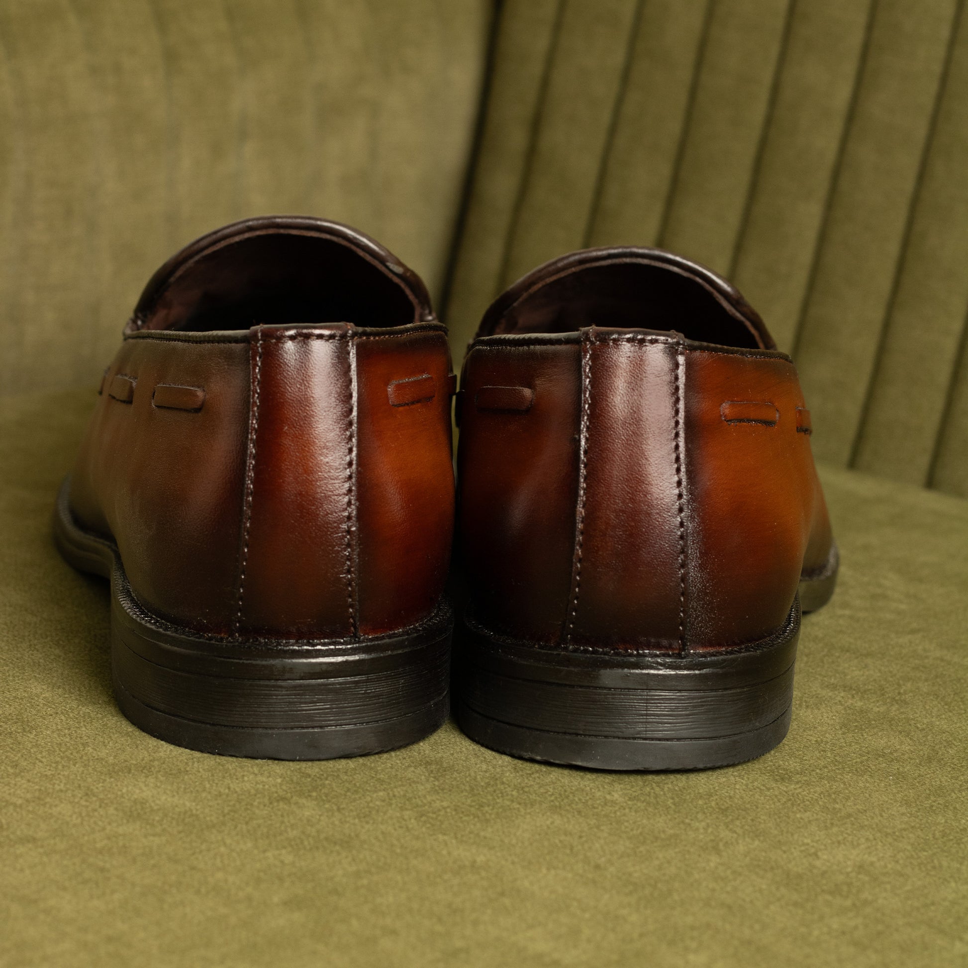Hand-Painted Brown Leather Tassel Loafers for Men – Premium Dress Shoes