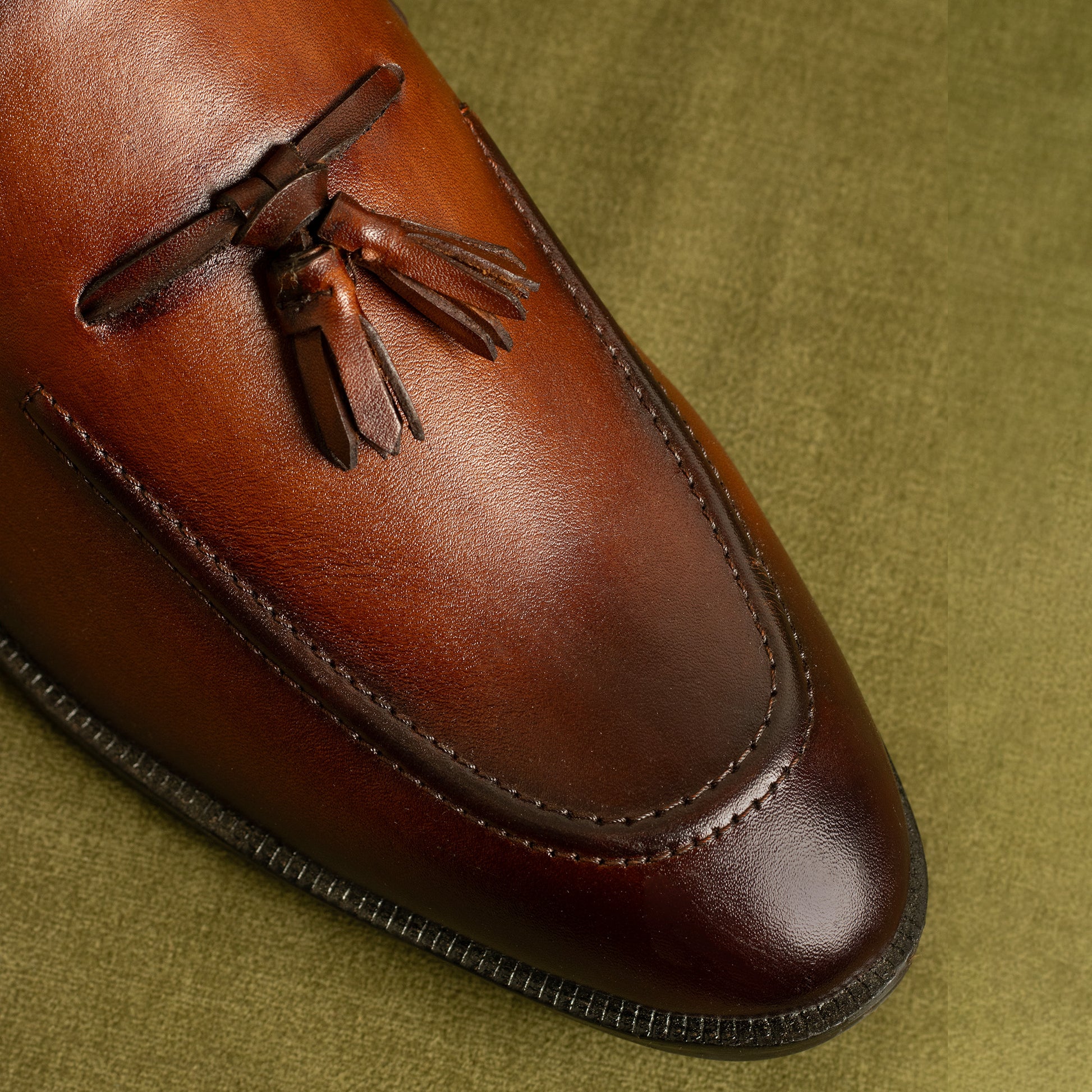 Hand-Painted Brown Leather Tassel Loafers for Men – Premium Dress Shoes