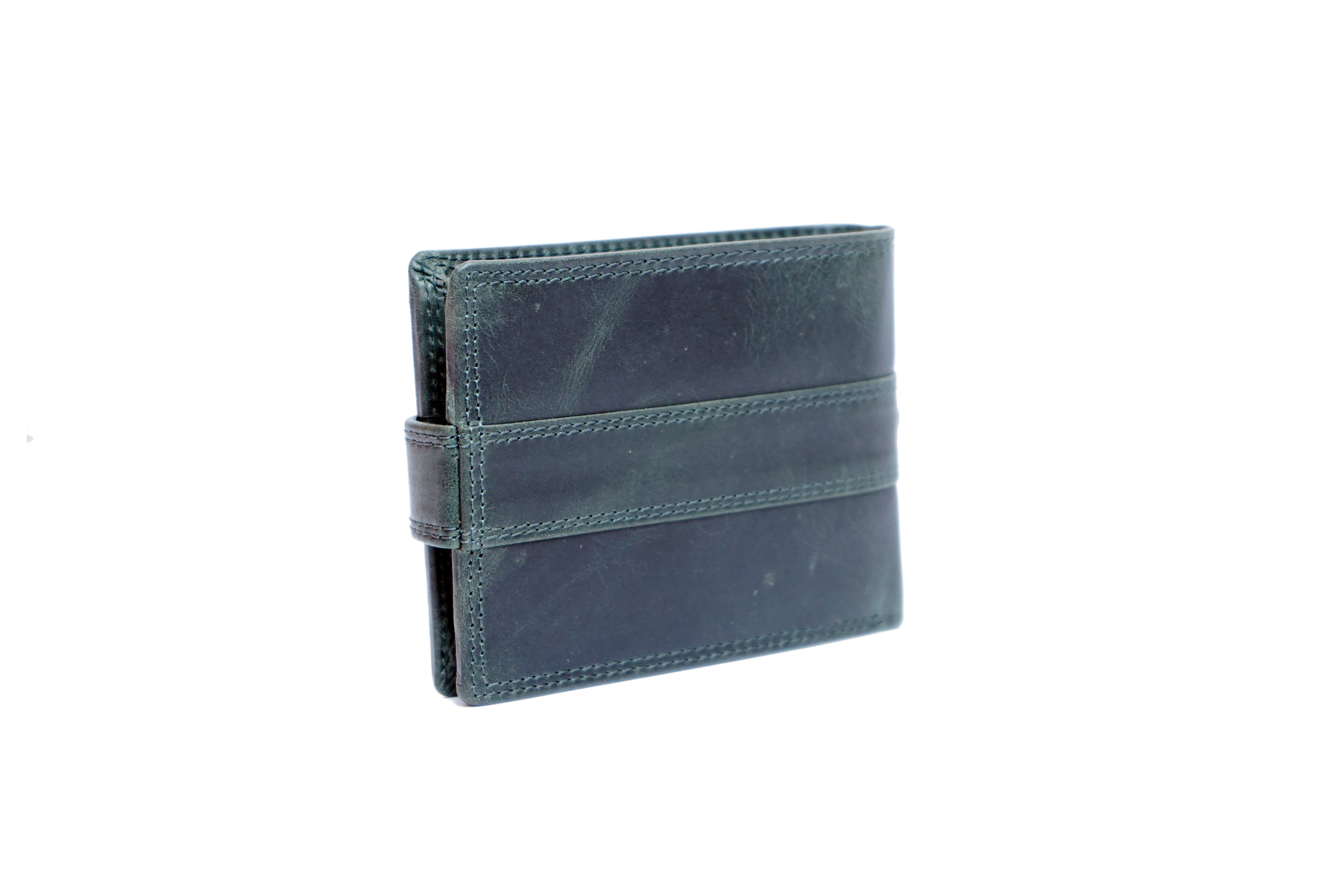 Best Men’s Wallets: Leather, Slim, RFID Protection & More