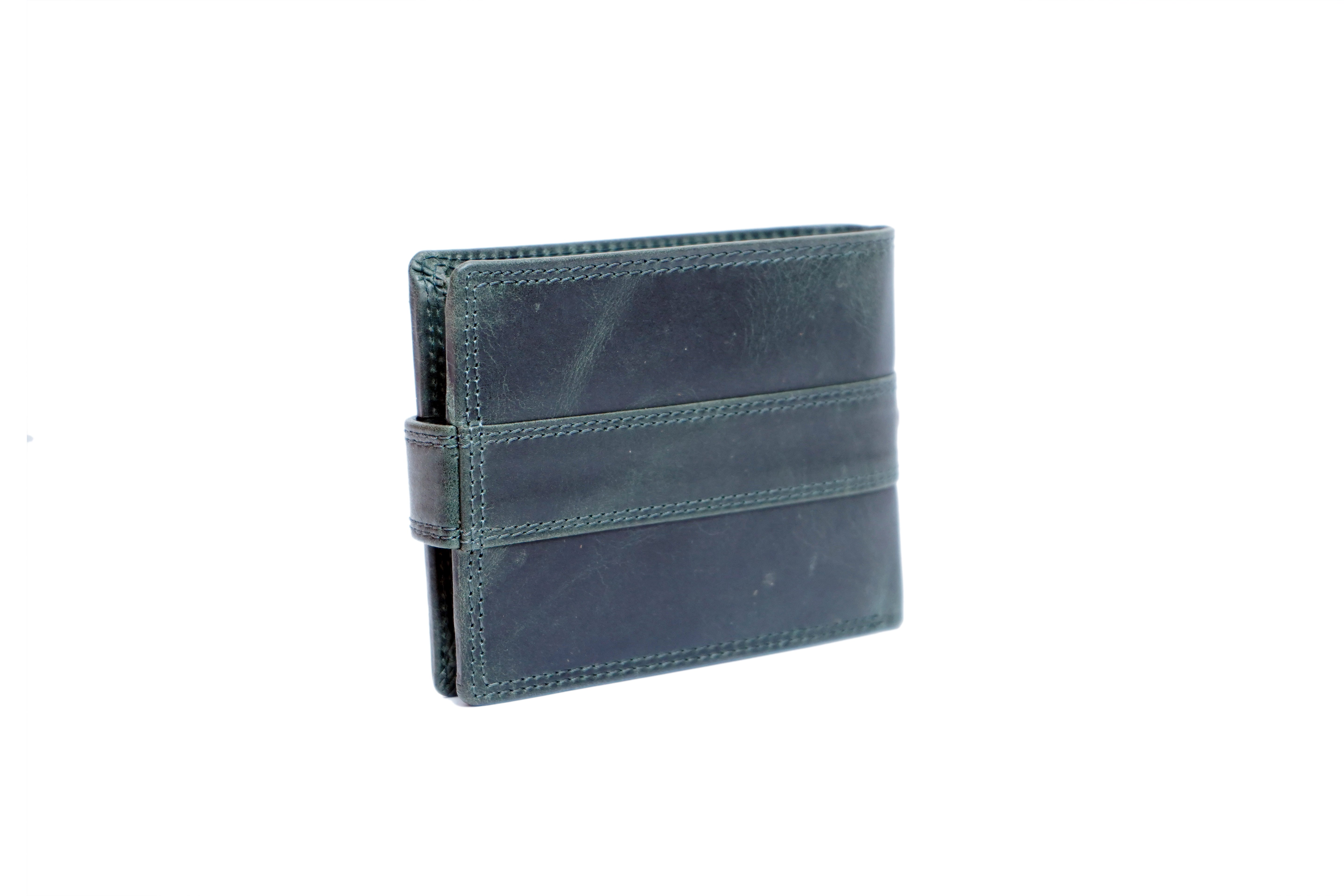 Best Men’s Wallets: Leather, Slim, RFID Protection & More