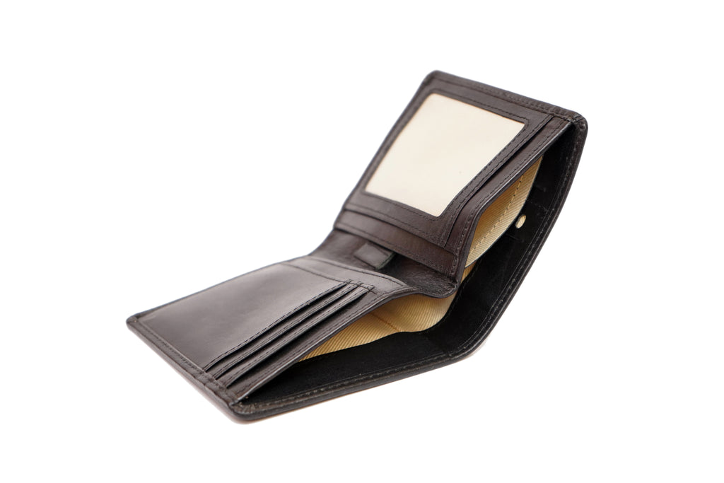 Premium Men’s Leather Wallets - Slim, RFID, and Classic Designs