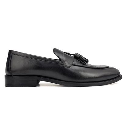 Black Croco Textured Loafers With Tassels