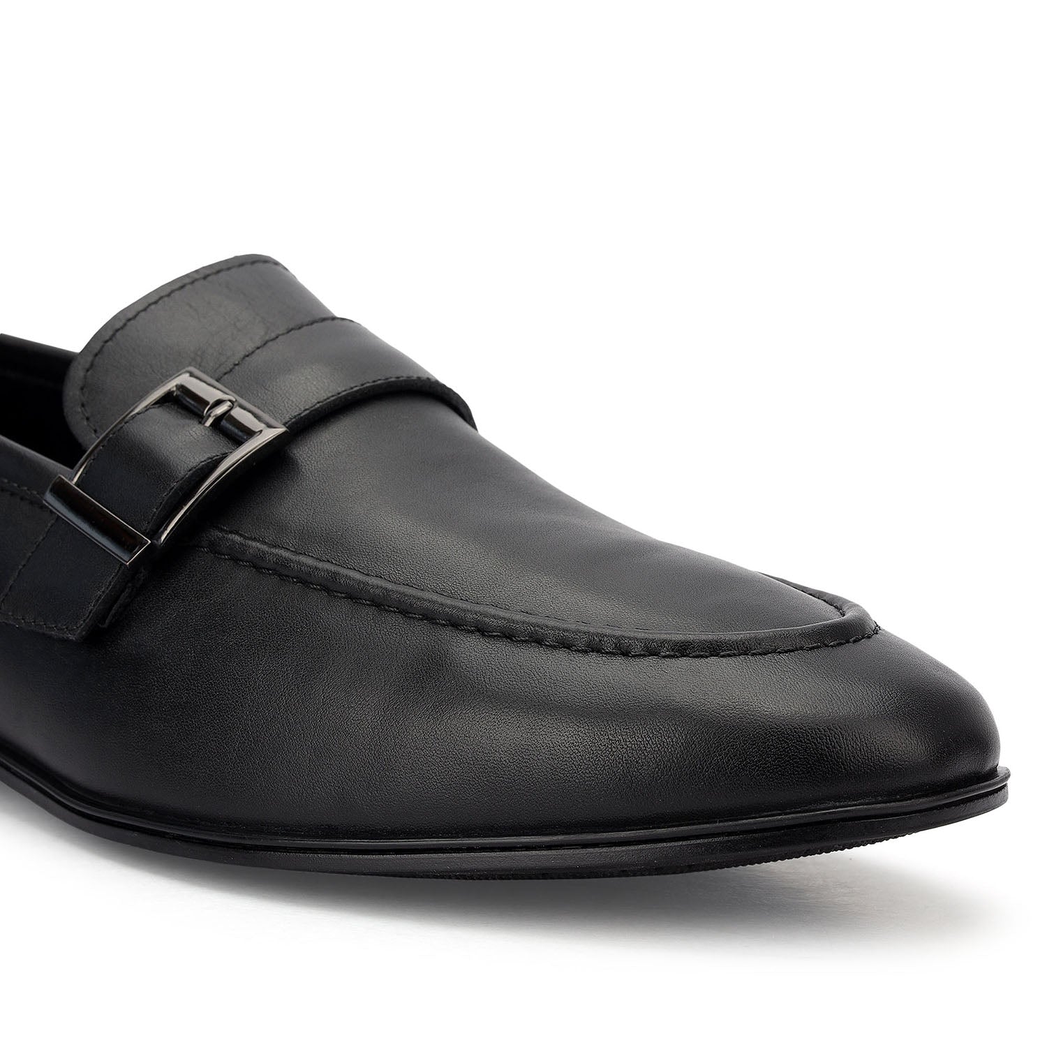Black Leather Loafers With Buckle Detail