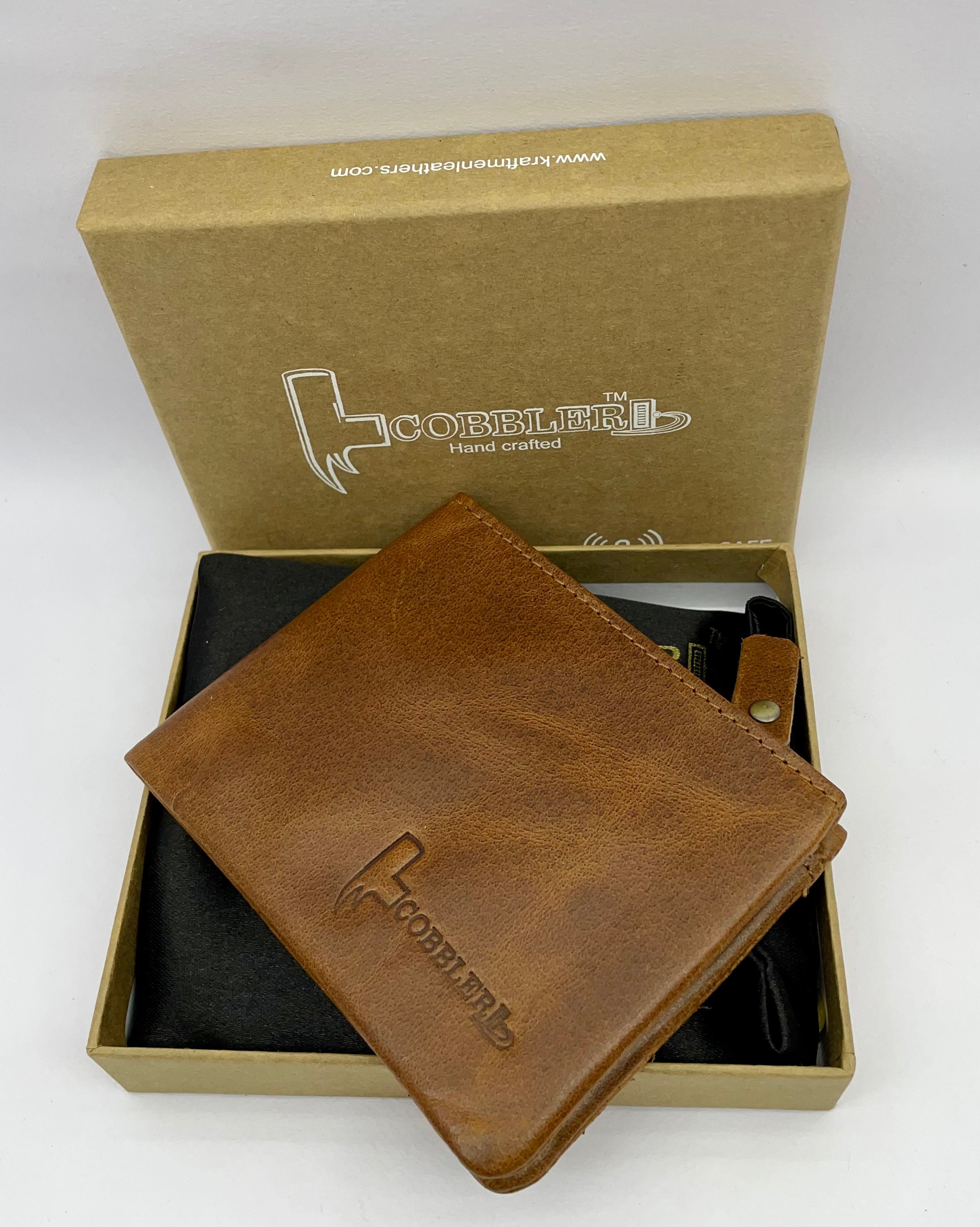 Explore Stylish Men's Wallets - Slim, Durable & RFID Wallets